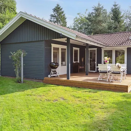 Holiday home Annamaria - 30km From The Sea In Western Jutland By Interhome