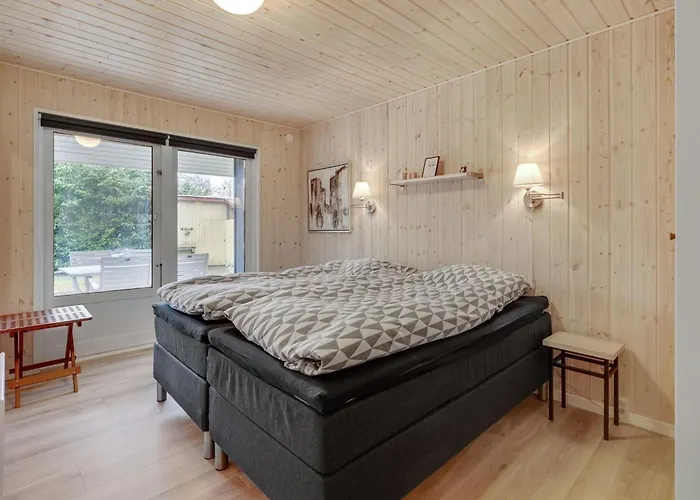 Casa vacanze Annamaria - 30km From The Sea By Interhome